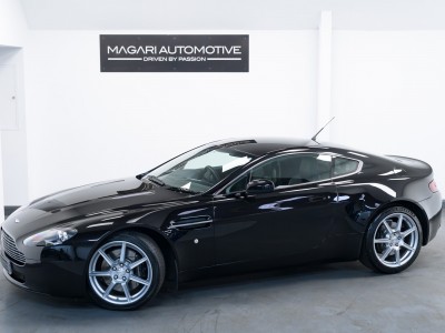 Aston Martin V8 Vantage