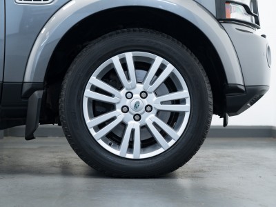 Land Rover Discovery 4