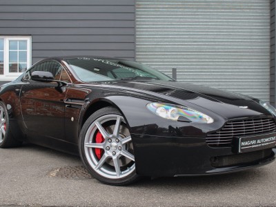 Aston Martin V8 Vantage