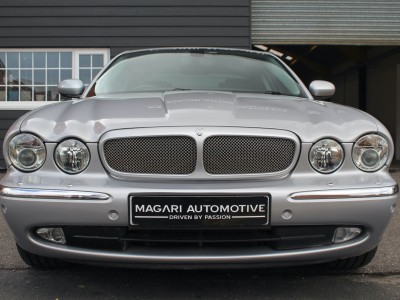 Jaguar Xjr Super