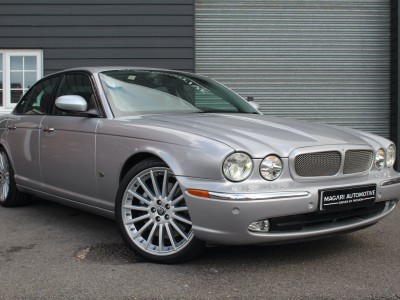 Jaguar Xjr Super