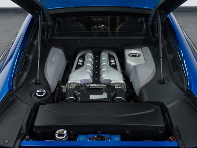 Audi R8 V10