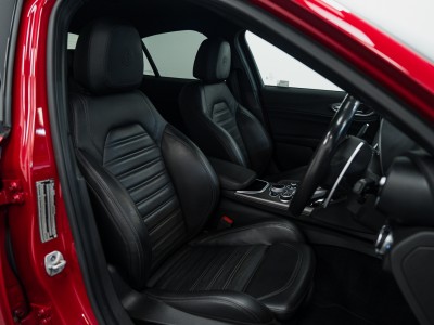 Alfa Romeo Giulia Veloce
