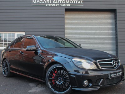 Mercedes Benz C63 Amg