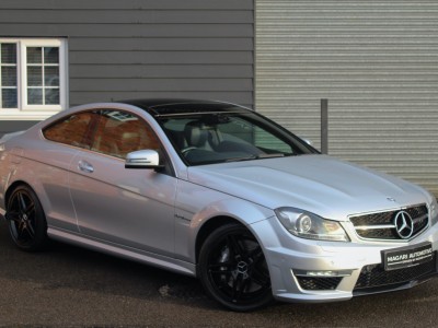 Mercedes Benz C63 Amg Coupe