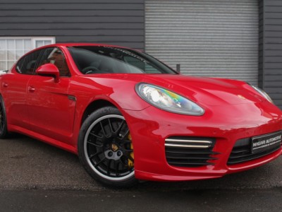 Porsche Panamera Gts