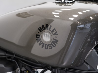 Harley Davidson Sportster Xl883 Iron